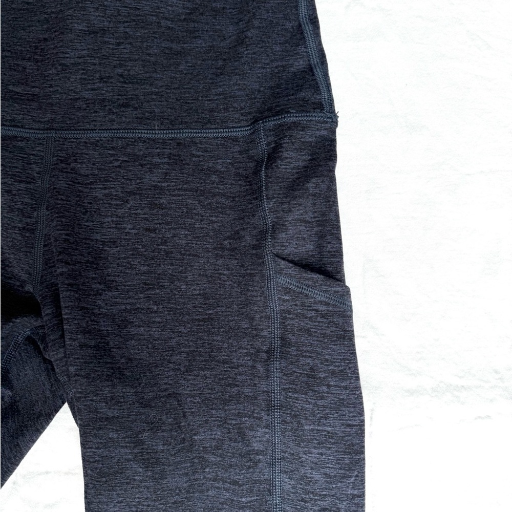 Offline by Aerie Dark Gray High-Rise The Hugger Leggings with Pockets - Picture 2 of 4